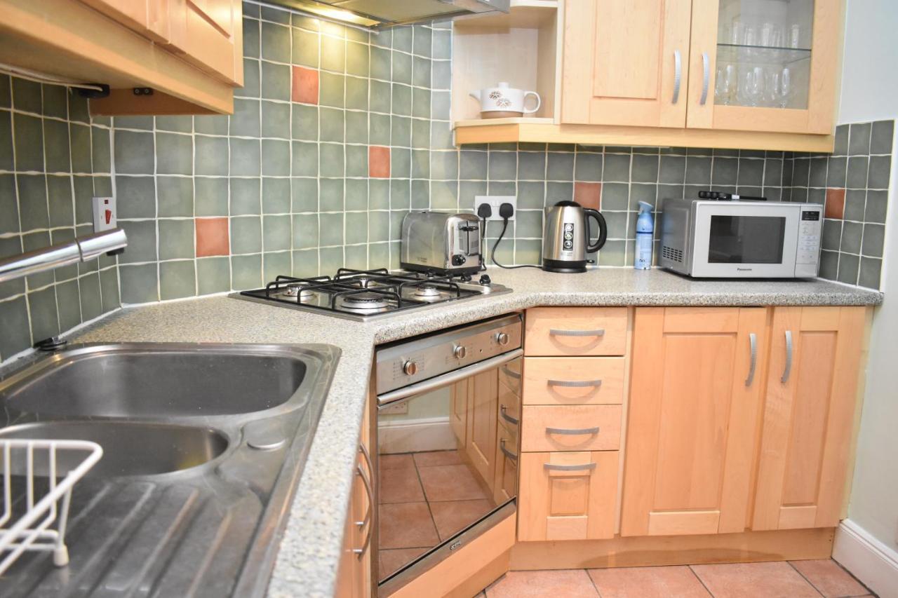 East Claremont - Beautiful 2Br Apartment In Central EDI Eksteriør billede